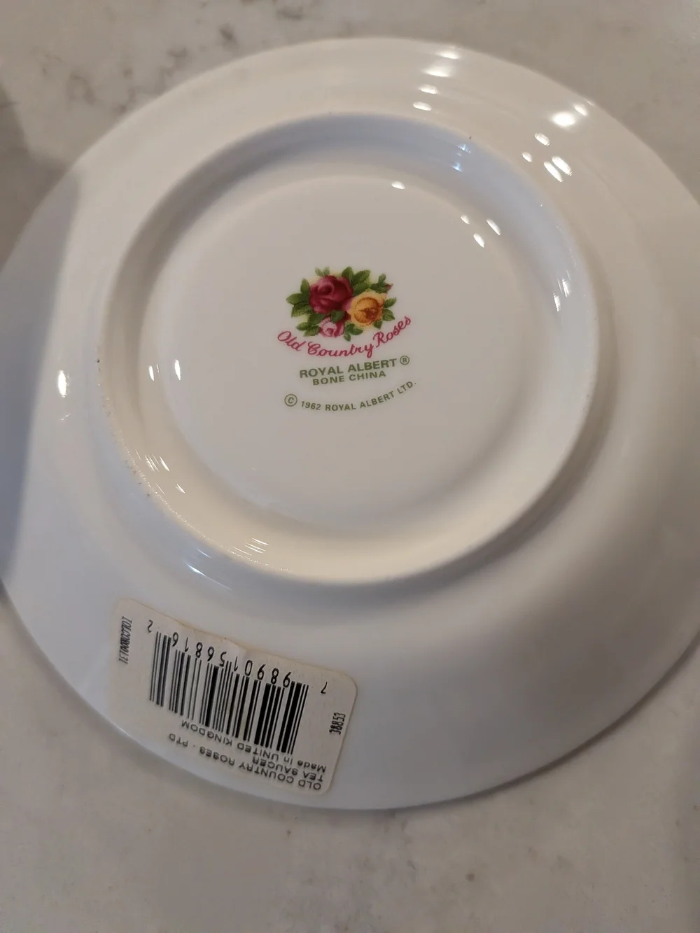 Royal Albert Old Country RosesTeacup & Saucer Set Of 2 Vintage 1960s England